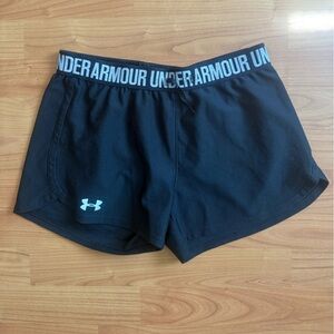 Women’s Under Armour Small/Medium Black Running Shorts